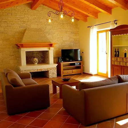 Charming Anita With Private Pool Near Pula - Wiibuk Villa