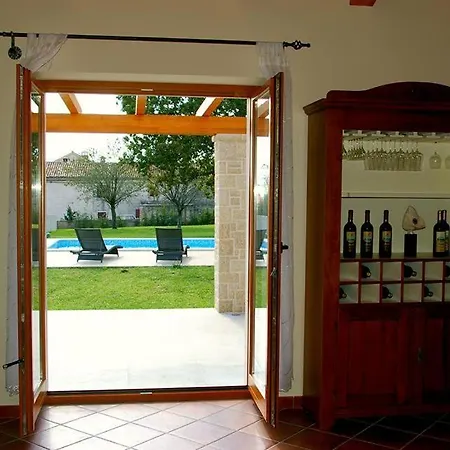 Charming Anita With Private Pool Near Pula - Wiibuk Villa *