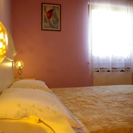 Charming Anita With Private Pool Near Pula - Wiibuk Villa *