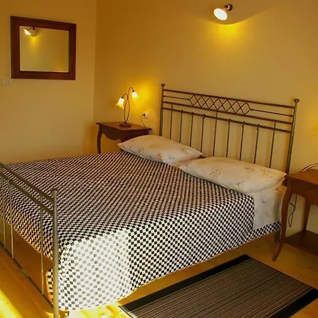 Charming Anita With Private Pool Near Pula - Wiibuk Villa *